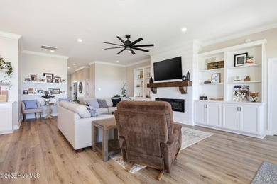 TRULY CUSTOMIZED UNIQUE ONE LEVEL WATERFRONT HOME!! Located in - photo 19