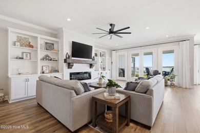 TRULY CUSTOMIZED UNIQUE ONE LEVEL WATERFRONT HOME!! Located in - photo 21