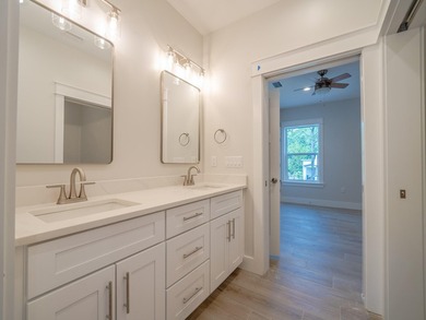 116 E George Street presents a newly constructed five bedroom - photo 22
