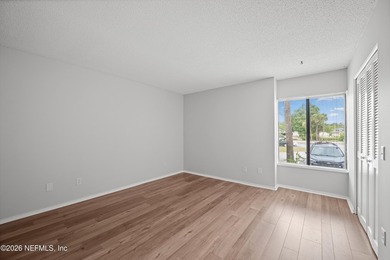 **1ST FLOOR**UPDATED**AMAZING LOCATION** Home insurance is - photo 22