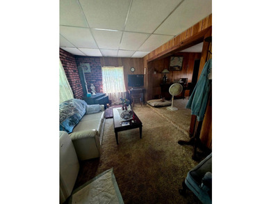 Affordable homeownership with outdoor recreation right down the - photo 3