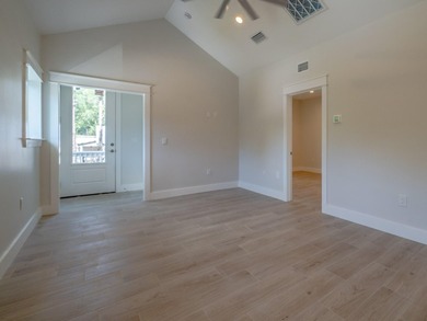 116 E George Street presents a newly constructed five bedroom - photo 25