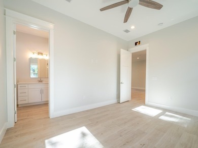 116 E George Street presents a newly constructed five bedroom - photo 27