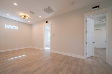 116 E George Street presents a newly constructed five bedroom - photo 29