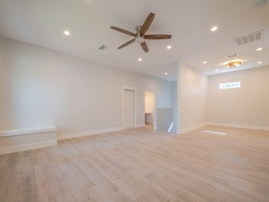 116 E George Street presents a newly constructed five bedroom - photo 31