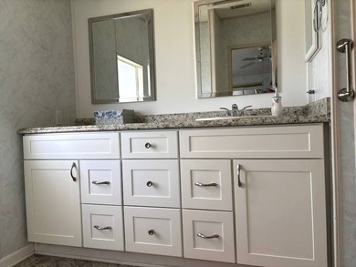 THIS IS ONE YOU DON'T WANT TO MISS!! BEAUTIFULLY UPDATED HOME - photo 34