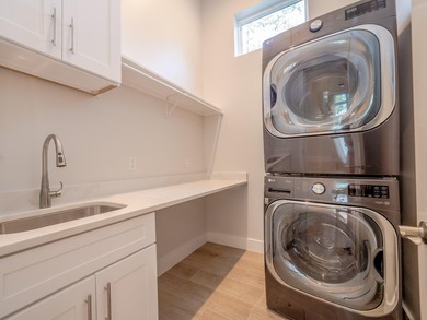 116 E George Street presents a newly constructed five bedroom - photo 37