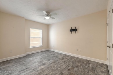 DIMUCCI 704! Experience coastal living from the top floor of - photo 40