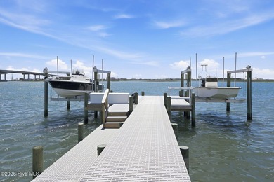 TRULY CUSTOMIZED UNIQUE ONE LEVEL WATERFRONT HOME!! Located in - photo 44