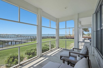 TRULY CUSTOMIZED UNIQUE ONE LEVEL WATERFRONT HOME!! Located in - photo 48