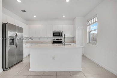 **Stunning Move-In Ready Townhouse on Corner Lot** This - photo 8