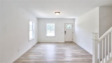 Rare Opportunity for Year-Round Lakefront Living on Seneca Lake - photo 9
