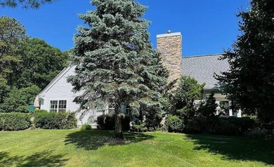 UPDATED DUPLEX-2 STORY--- 4 BEDROOM | 3 BATHROOM-- 1889 SQ. FT | - photo 10