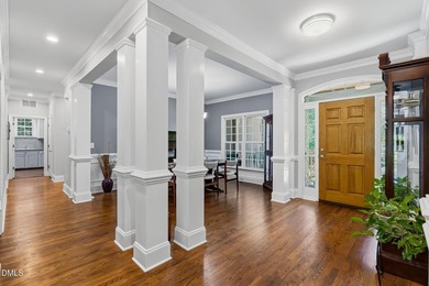 Welcome to this charming 4-bedroom, 2.5-bathroom single-family - photo 6