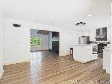 MOTIVATED SELLER!! This brand-new custom home sits on 3.05 - photo 17