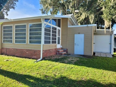 Charming 2 bedroom, 2 bath, 1989 double-wide mobile home is - photo 2