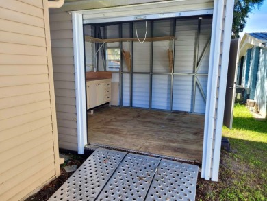 Charming 2 bedroom, 2 bath, 1989 double-wide mobile home is - photo 3