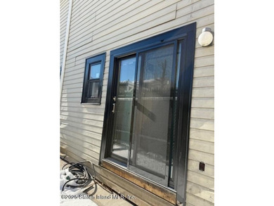 Welcome to 133 Northfield Ave Semi-attached house Bright and - photo 29