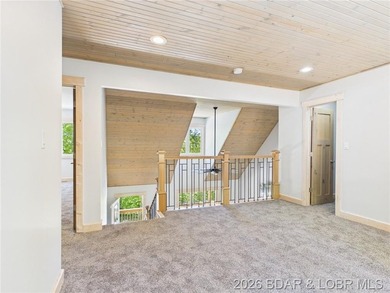 MOTIVATED SELLER!! This brand-new custom home sits on 3.05 - photo 44