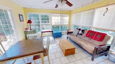 Welcome this well-maintained ranch-style home offering comfort - photo 4