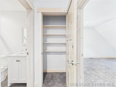 MOTIVATED SELLER!! This brand-new custom home sits on 3.05 - photo 49
