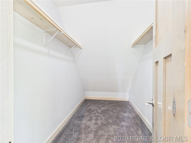 MOTIVATED SELLER!! This brand-new custom home sits on 3.05 - photo 55