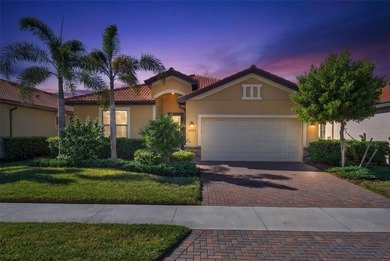 (private lake, pond, creek) Home For Sale in Venice Florida