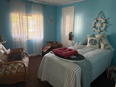 This is a beautifully kept Mobile Home. MOVE IN READY! New Roof - photo 15