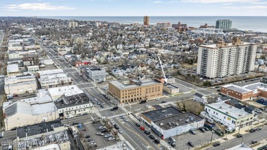 Exceptional opportunity to acquire prime real estate in one of - photo 18