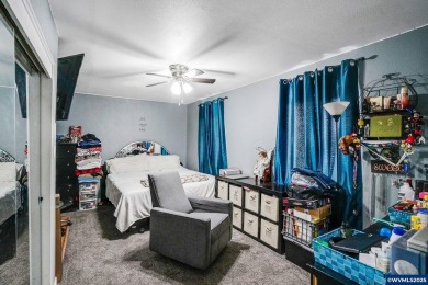 Charming 4 bedrooms 1 bath house on a quiet street, 4th bedroom