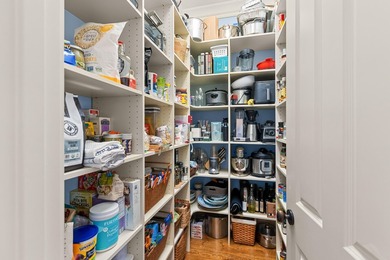 Exceptional materials and meticulous craftsmanship define this - photo 26