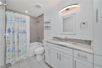 Must-See North Fort Myers Estate on nearly a Half Acre! Gorgeous - photo 26