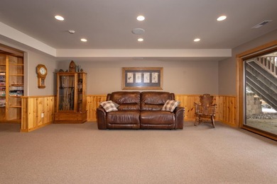 Experience luxury lake living at this incredible 4 bedroom, 4 - photo 27