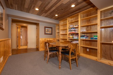 Experience luxury lake living at this incredible 4 bedroom, 4 - photo 29