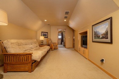 Experience luxury lake living at this incredible 4 bedroom, 4 - photo 32