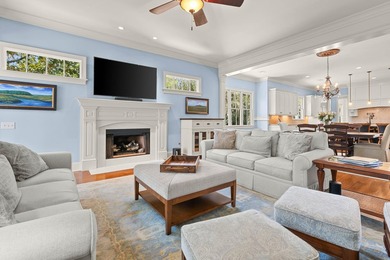 Exceptional materials and meticulous craftsmanship define this - photo 33