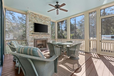 Exceptional materials and meticulous craftsmanship define this - photo 35
