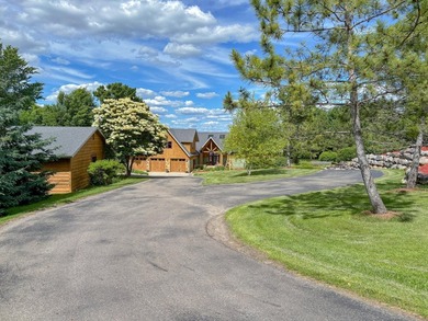 Experience luxury lake living at this incredible 4 bedroom, 4 - photo 44