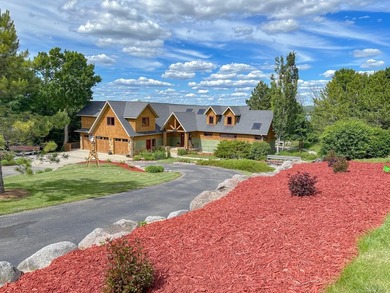 Experience luxury lake living at this incredible 4 bedroom, 4 - photo 45