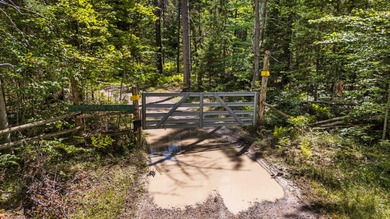 Rare opportunity to own a 440-acre private retreat just minutes - photo 48