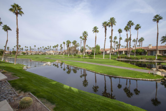 Lakes at Palm Valley Country Club Condo Sale Pending in Palm Desert California