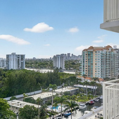 Mesmerizing views from this FULLY RENOVATED corner unit with - photo 38