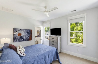 Built in 2021 by Artisan Custom Homes, this beautiful 3-bedroom - photo 39