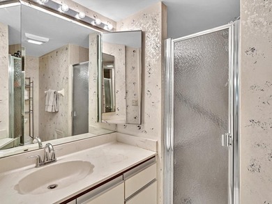 Meticulously maintained 2/2 unit in the picturesque gated and - photo 42