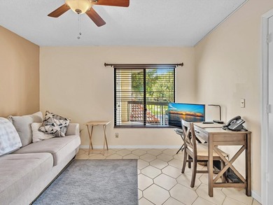 Meticulously maintained 2/2 unit in the picturesque gated and - photo 45