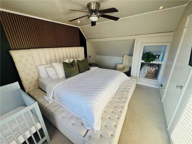 Charming 3 bedroom, 1.5 bath home on a desirable corner lot in - photo 10
