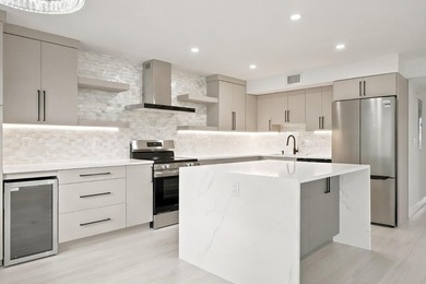 Welcome to this impeccably renovated 2-bedroom, 2-bath residence - photo 12