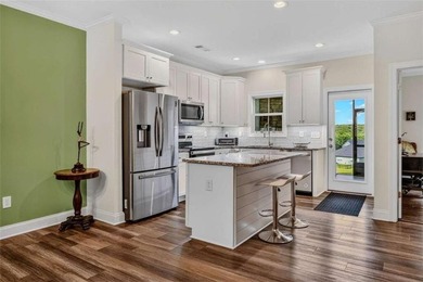 Welcome to this charming 3-bedroom, 2.5-bathroom townhome - photo 13