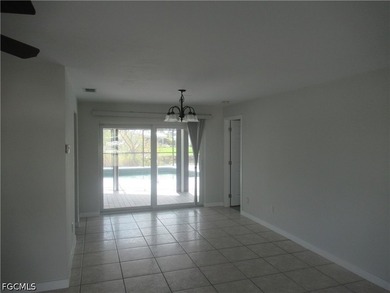 Boater's dream in Cape Coral's sought-after Yacht Club area! - photo 14