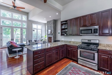 A spacious contemporary located in a resort quality setting - photo 16